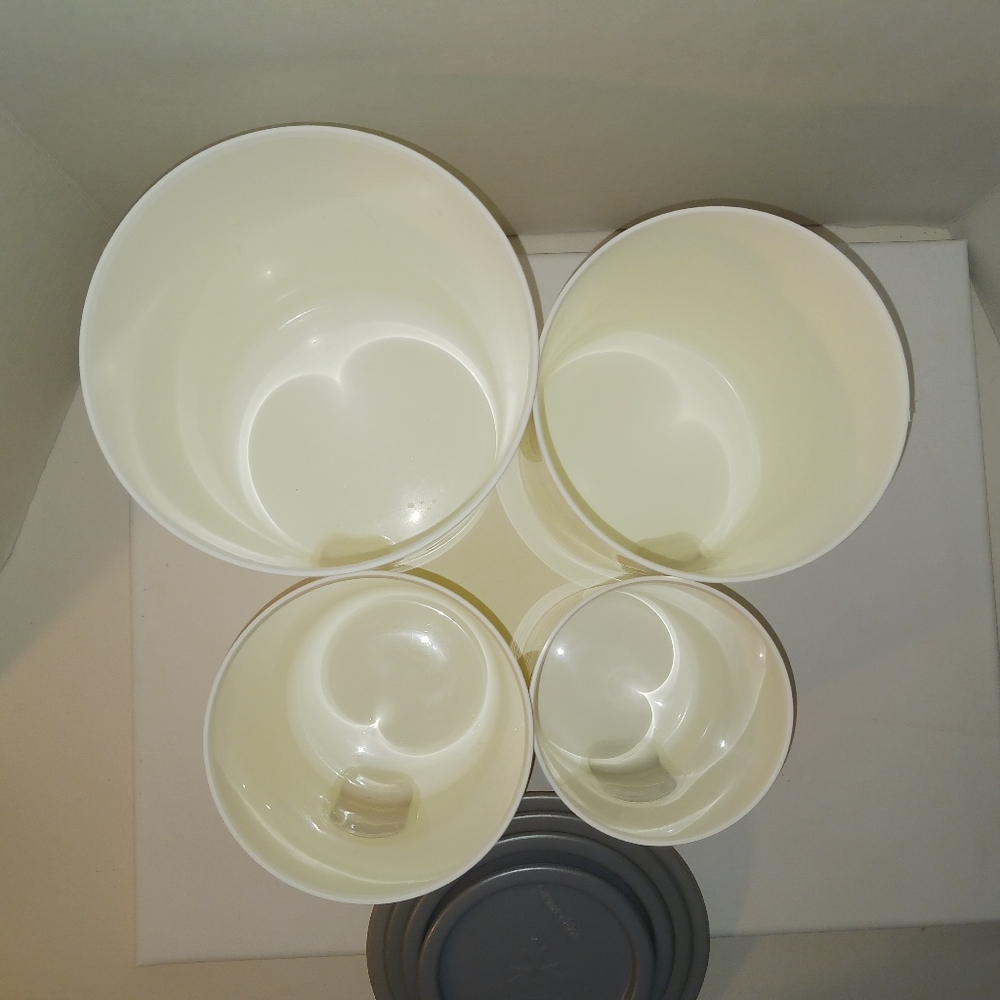 Tuppereare One Touch Canister Set - White/Gray - Vintage - Picture 3 of 10
